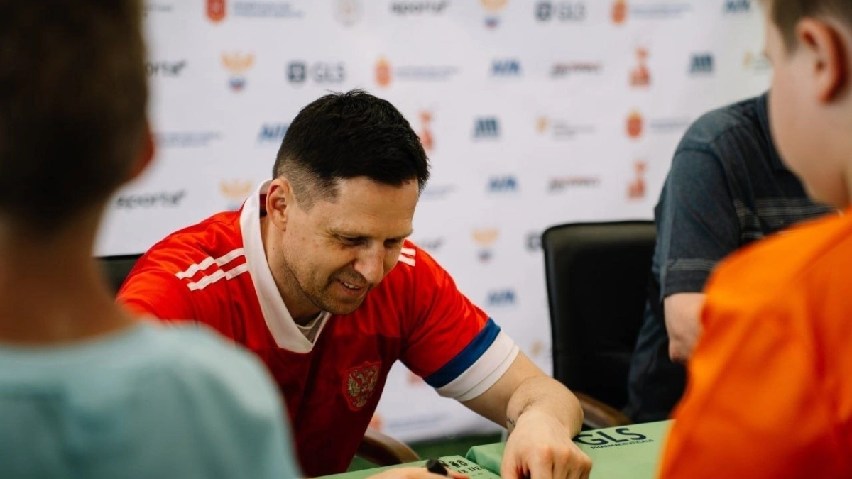 Знаменитые спортсмены из мира футбола и хоккея посетят Тамбов для участия в детских соревнованиях