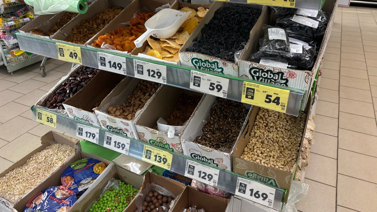 Горячая вода не поможет: вот как на самом деле правильно мыть сухофрукты 