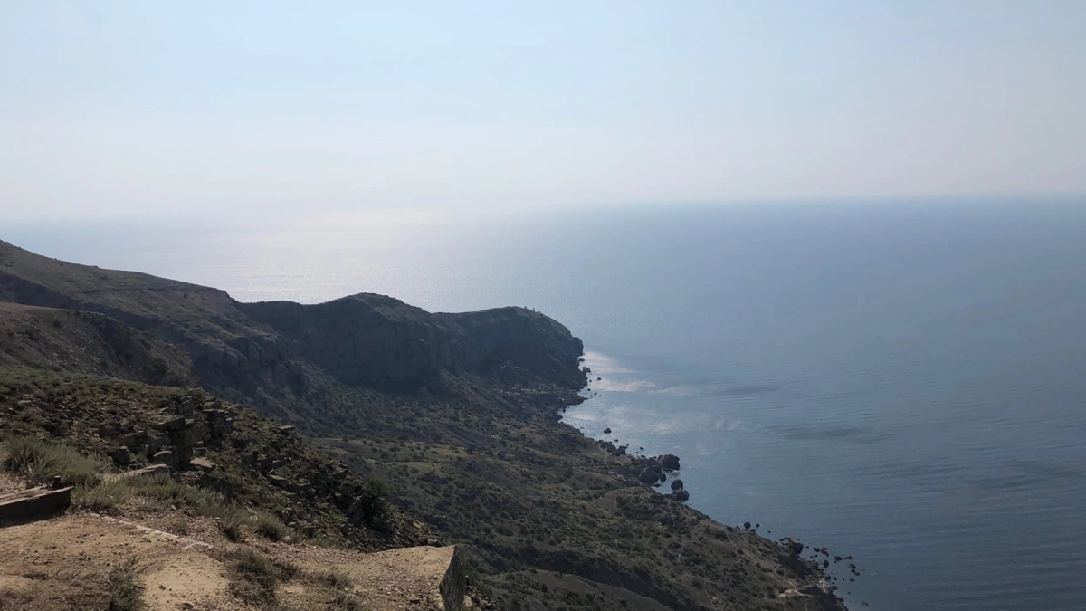 Уютный поселок на южном берегу Крыма, о котором не знают туристы: здесь отдыхают только местные