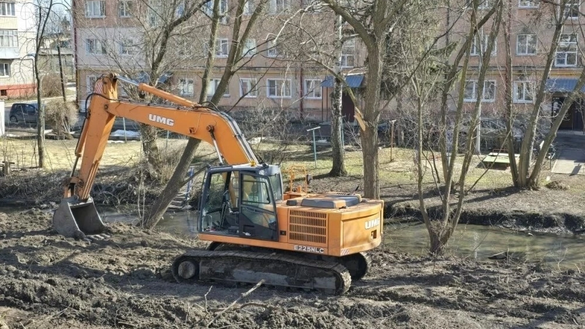 В Тамбове стартовала расчистка русла реки Студенец