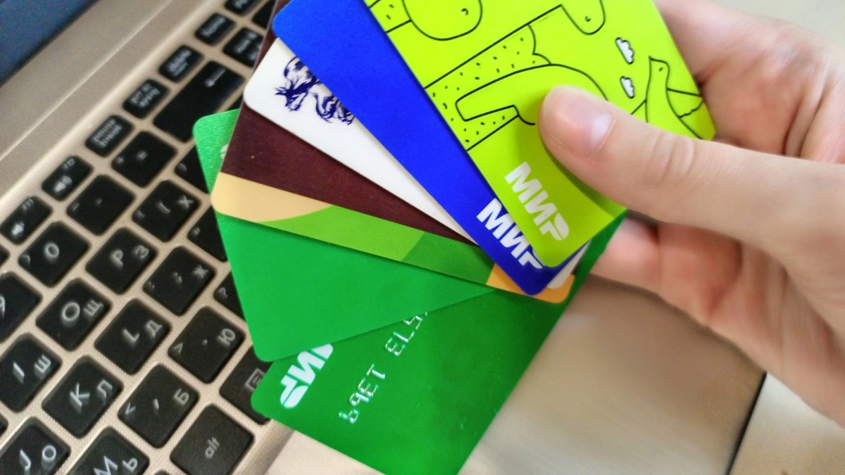 С 1 мая работа карт "Мир" в Сбербанке изменится: обновление, о котором важно знать каждому