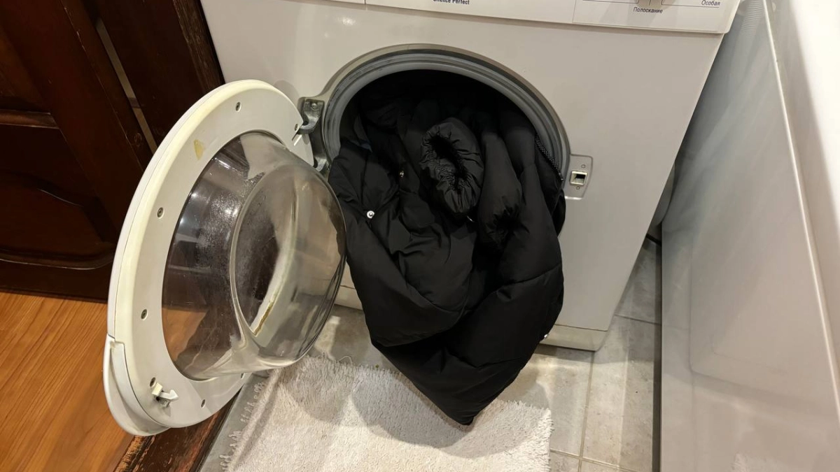 Как постирать куртку дома в машинке и не испортить ее: пошаговая инструкция, которая спасет вашу любимую вещь