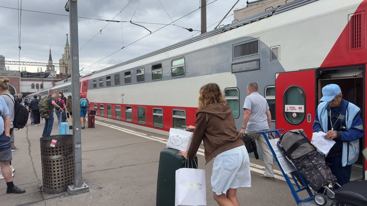 Выбросят из вагона вместе с чемоданами: в РЖД ужесточили правила, теперь не поможет даже купленный билет