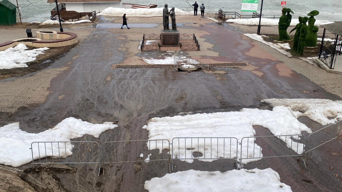 «Вонь на Набережной»: власти Тамбова назвали сроки избавления от запаха, но проект никто не видел