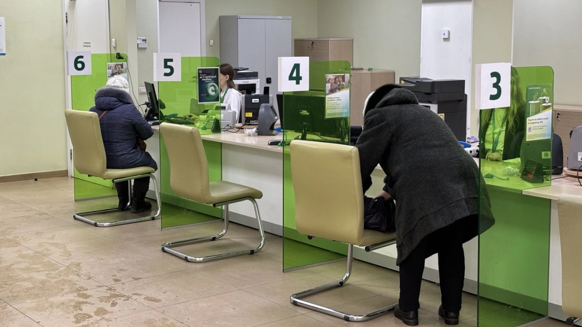 На какой срок лучше положить деньги в банк, чтобы не пожалеть через месяц