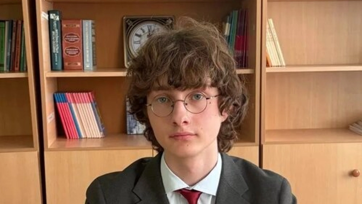 Девятиклассник из Тамбова поборется за победу в финале олимпиады по французскому языку