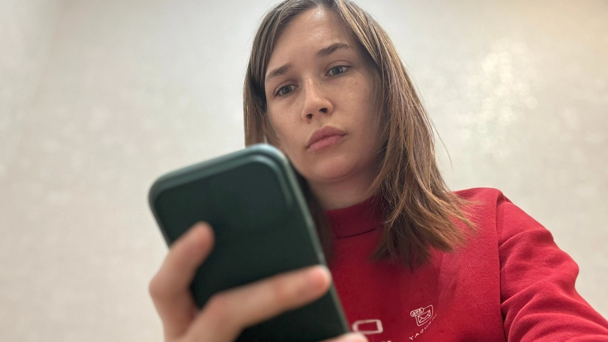 Почему смартфон разряжается за ночь, даже если вы им не пользуетесь - и как это остановить