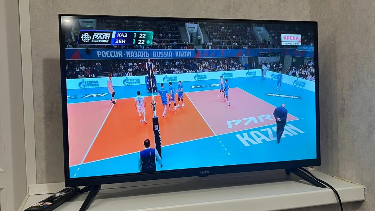 Топ-5 недорогих, но крутых телевизоров для дачи и кухни: опции и цены