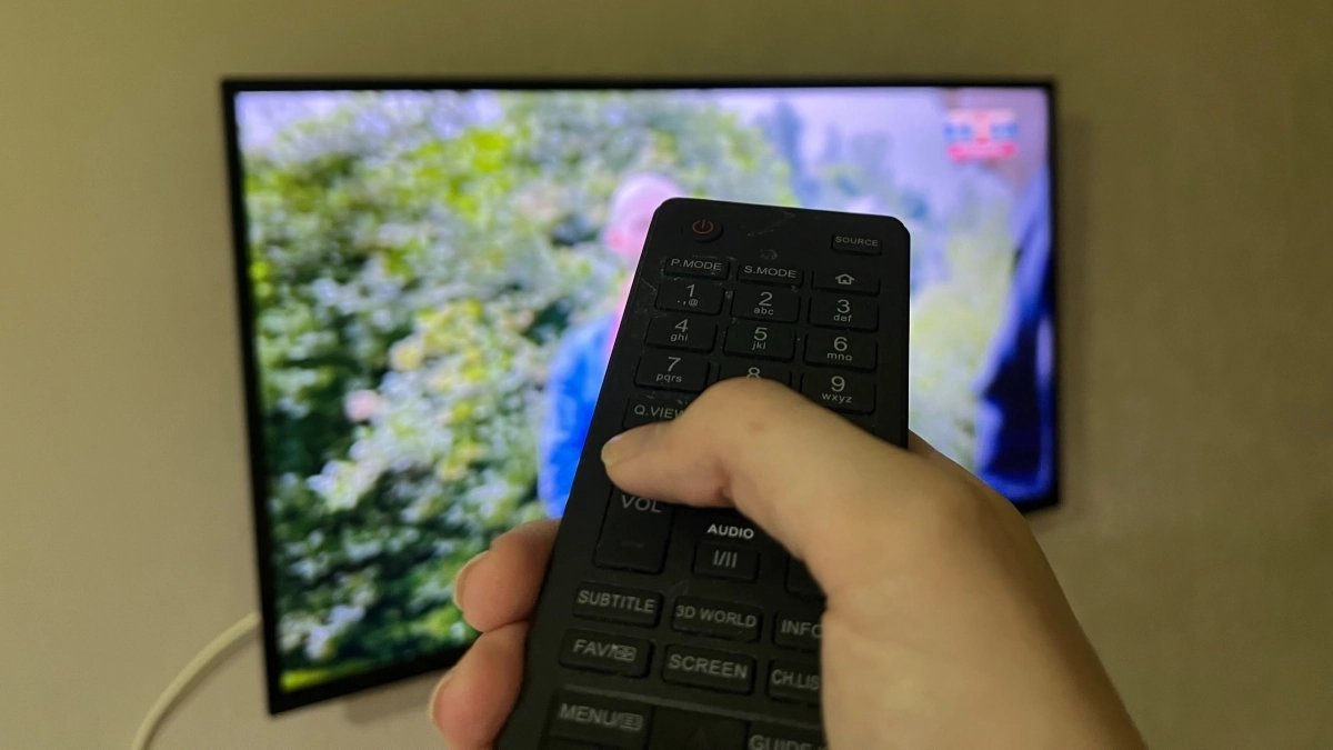 Делая это с телевизором, вы сокращаете жизнь техники вдвое: 8 дорогих ошибок 