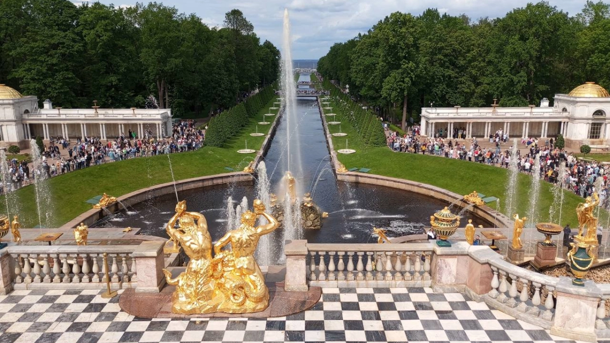 «Не совершайте моих ошибок»: 5 важных советов для тех, кто собирается на отдых в Петербург