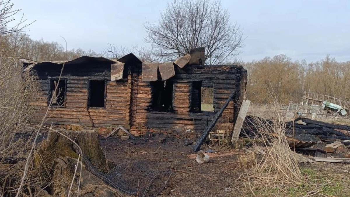 В Староюрьевском округе прокуратура контролирует проверку после смертельного пожара в жилом доме