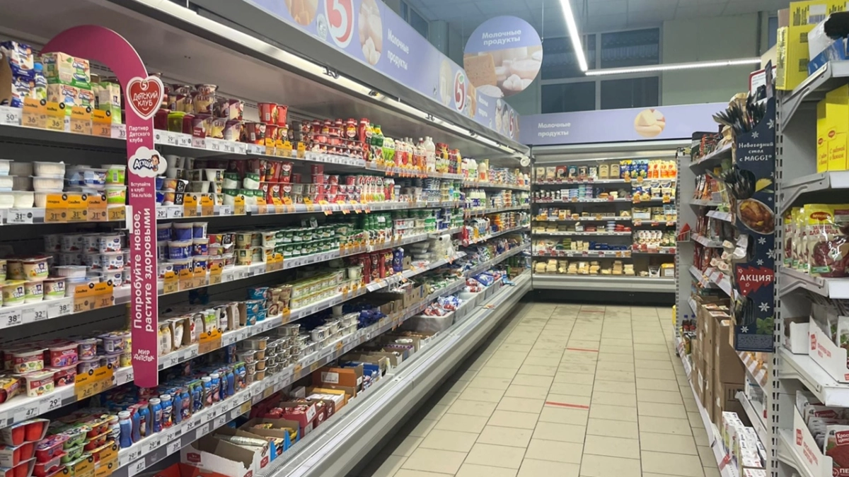 Почему продукты марки «Красная цена» продаются дешевле других и стоит ли их брать