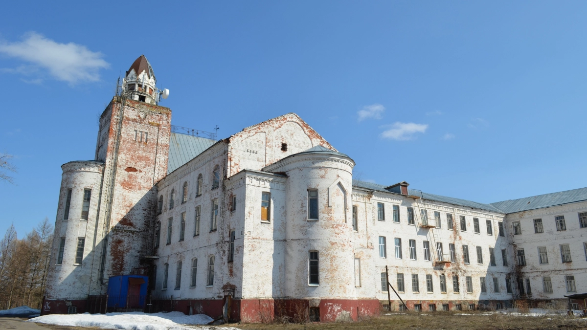 Будущее тамбовского «Хогвартса» остаётся под вопросом: реставрация оценивается в миллиард рублей