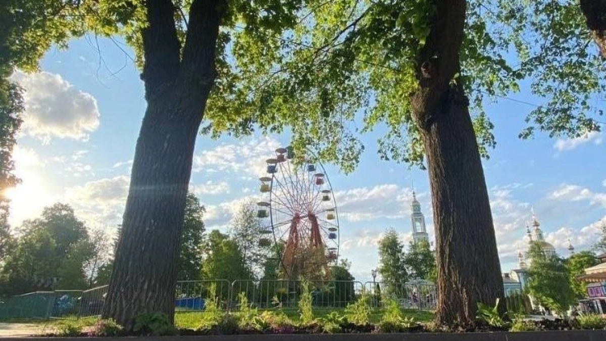 Городской парк в Тамбове закрыли для обработки от клещей