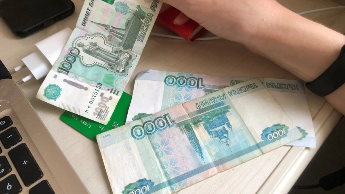 Почему нельзя расплачиваться пенсионной картой в магазинах - запомните раз и навсегда