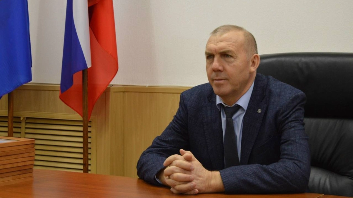 Глава Кирсанова Сергей Павлов досрочно покинул свой пост