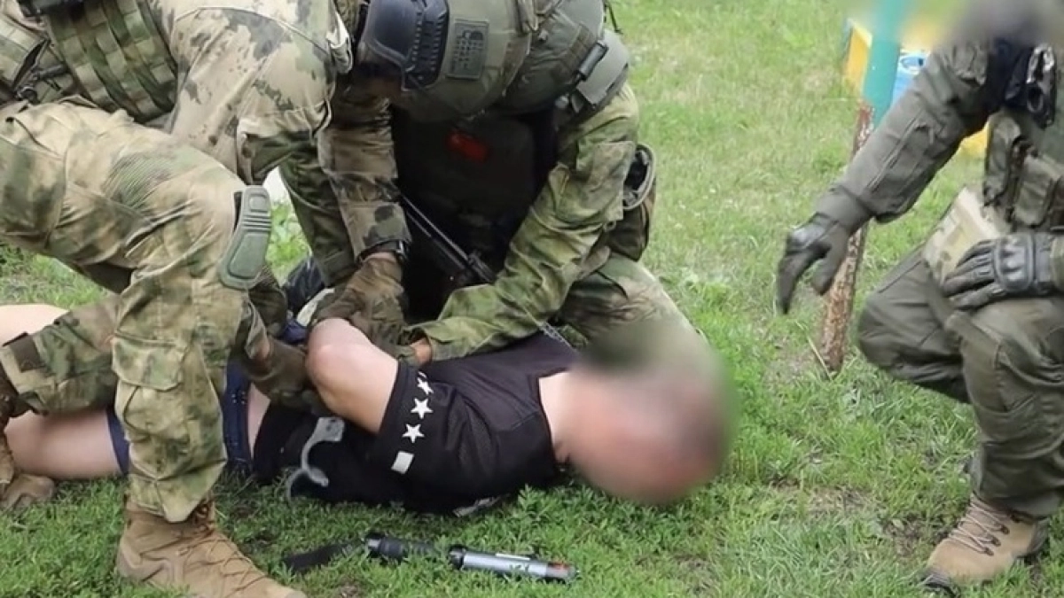 В Рассказове задержали двух подозреваемых в разбойном нападении на местного жителя