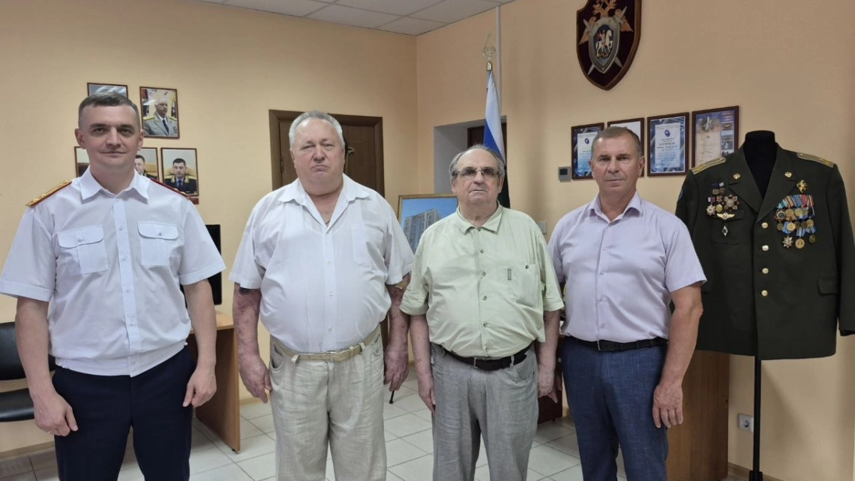 В музее тамбовского СК открылась выставка о ветеране ведомства и участнике космической программы