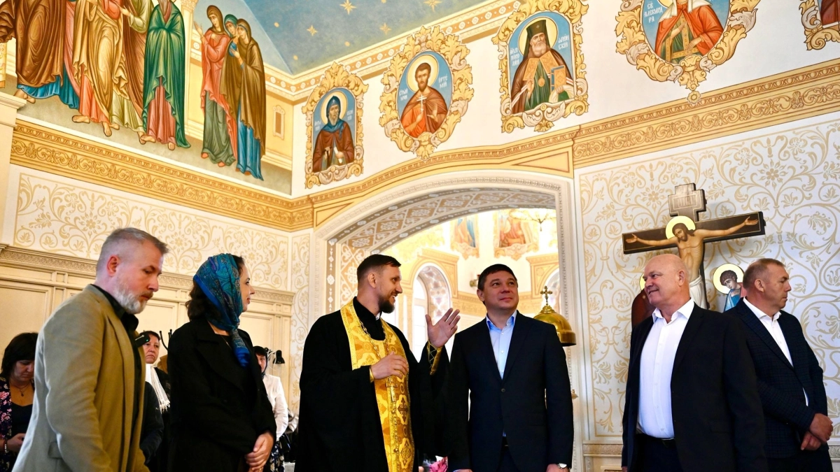 Евгений Первышов посетил социальные и сельхозобъекты Кирсановского округа