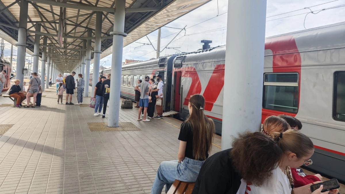 РЖД пишут "билетов нет", но сдаваться рано: простой трюк, как найти места в поезде даже в разгар сезона отпусков