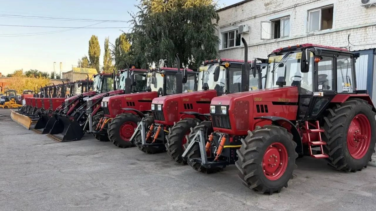 Автопарк коммунальных служб Тамбова пополнили 38 новыми машинами