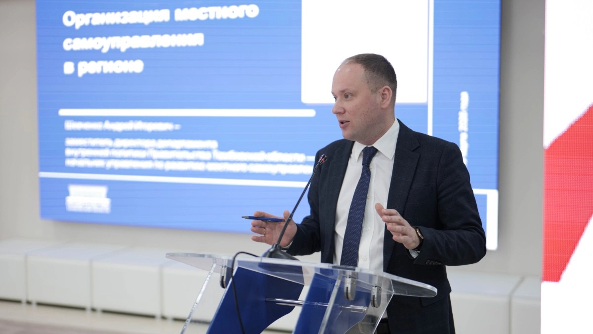 Андрей Шевченко возглавил Знаменский округ после отставки Владимира Елисеева