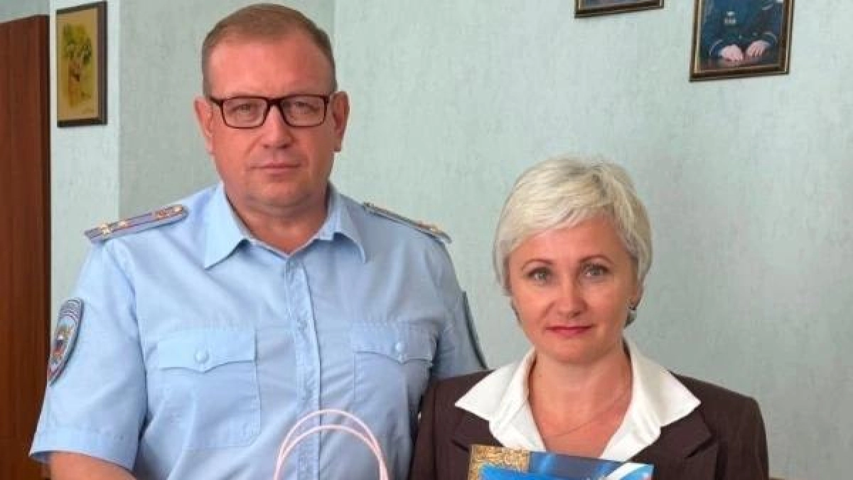 В Мичуринске сотрудница банка спасла клиентку от потери крупной суммы денег