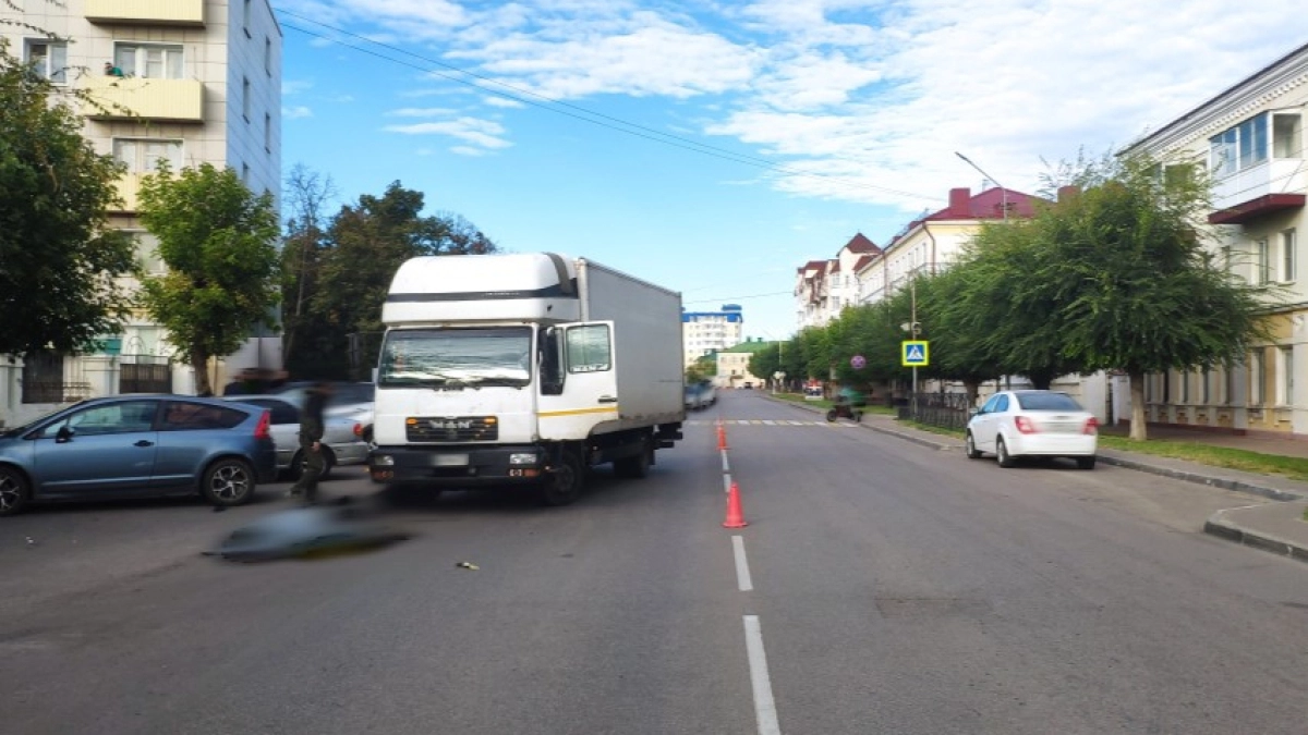 В Тамбове грузовик насмерть сбил женщину на пешеходном переходе