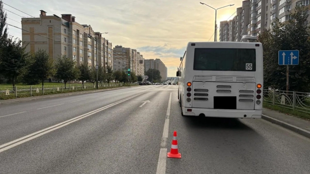 В Тамбове 10-летняя девочка получила травмы при падении в автобусе