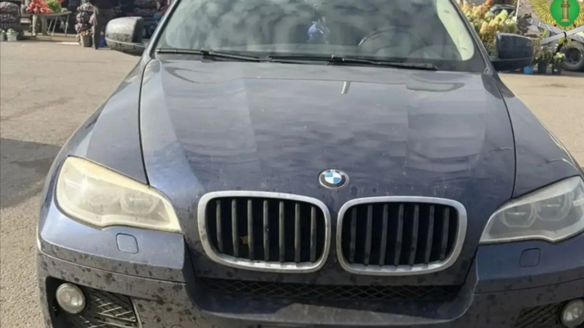 В Тамбове водитель BMW X6 погасил 28 тысяч рублей штрафов после ареста машины