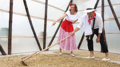 Из Колумбии с любовью: мичуринская семья привозит в Россию уникальный кофе и открыла офис, похожий на домик на ферме