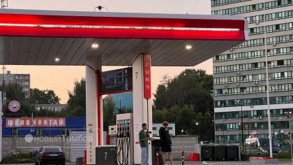 В Тамбовской области ввели «чет-нечет» на заправках — помогло ли это сократить очереди и кому заправляться в какой день